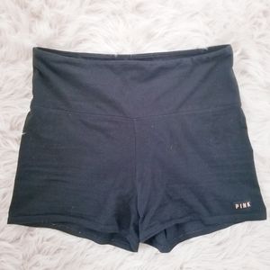 PINK black high-waist short